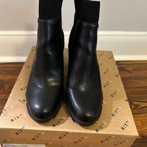 Mix No. 6 Black classic ASTRYD boots 9.5m